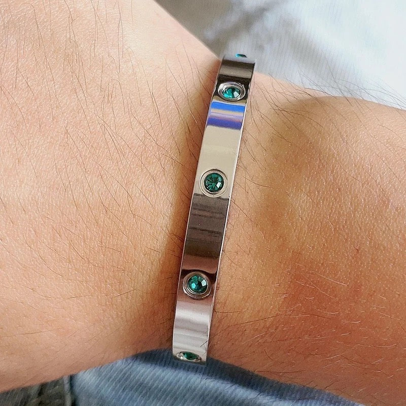 Pulseira Pantera Negra + Bracelete Prata pedras Verdes Aventurina - Marca Verturo